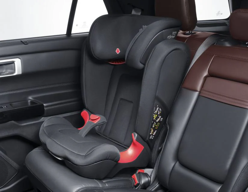 Britax Römer® Asiento infantil Kidfix II R, con respaldo desmontable. - Image 15