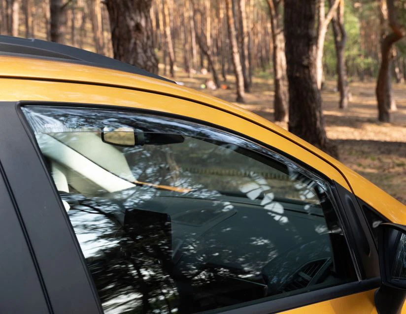 EcoSport desde 10/2013 ClimAir®* Deflector de aire para ventanillas delanteras - Image 12