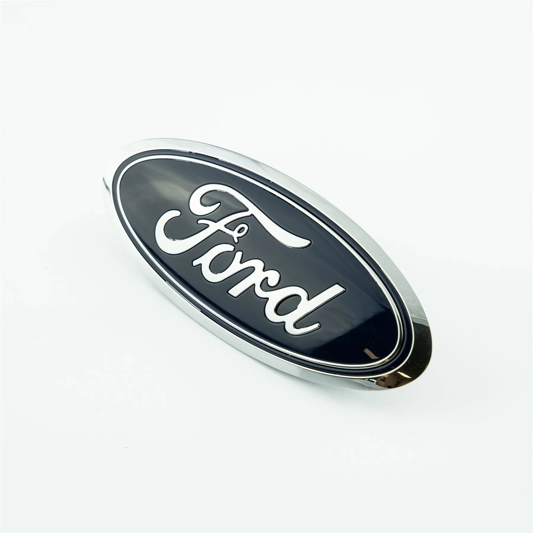 Emblema trasero símbolo ovalado de Ford en color azul para Kuga 2016-2020 - Image 3