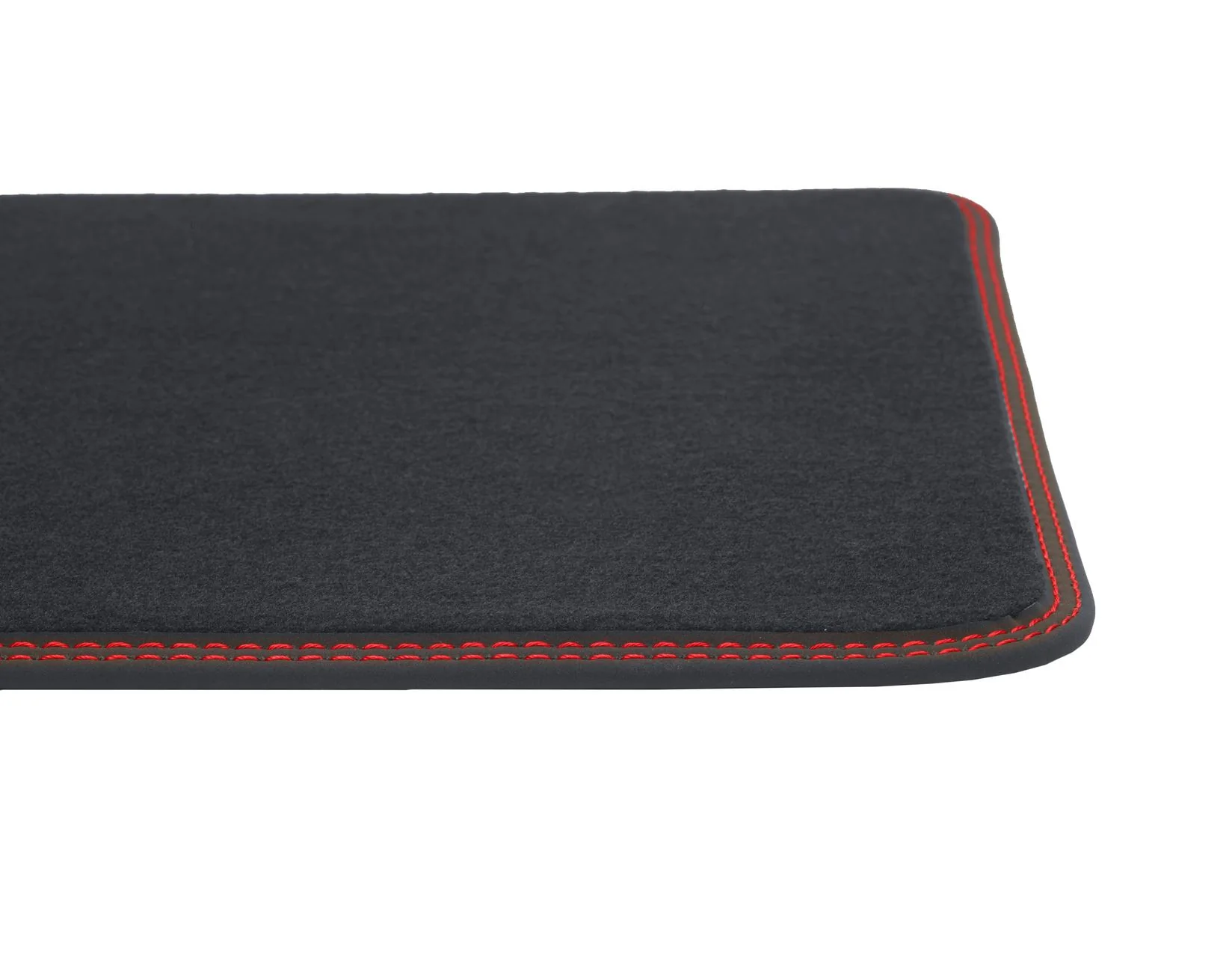 Focus Alfombrillas de terciopelo premium traseras, en color negro con costura en color rojo. - Image 6