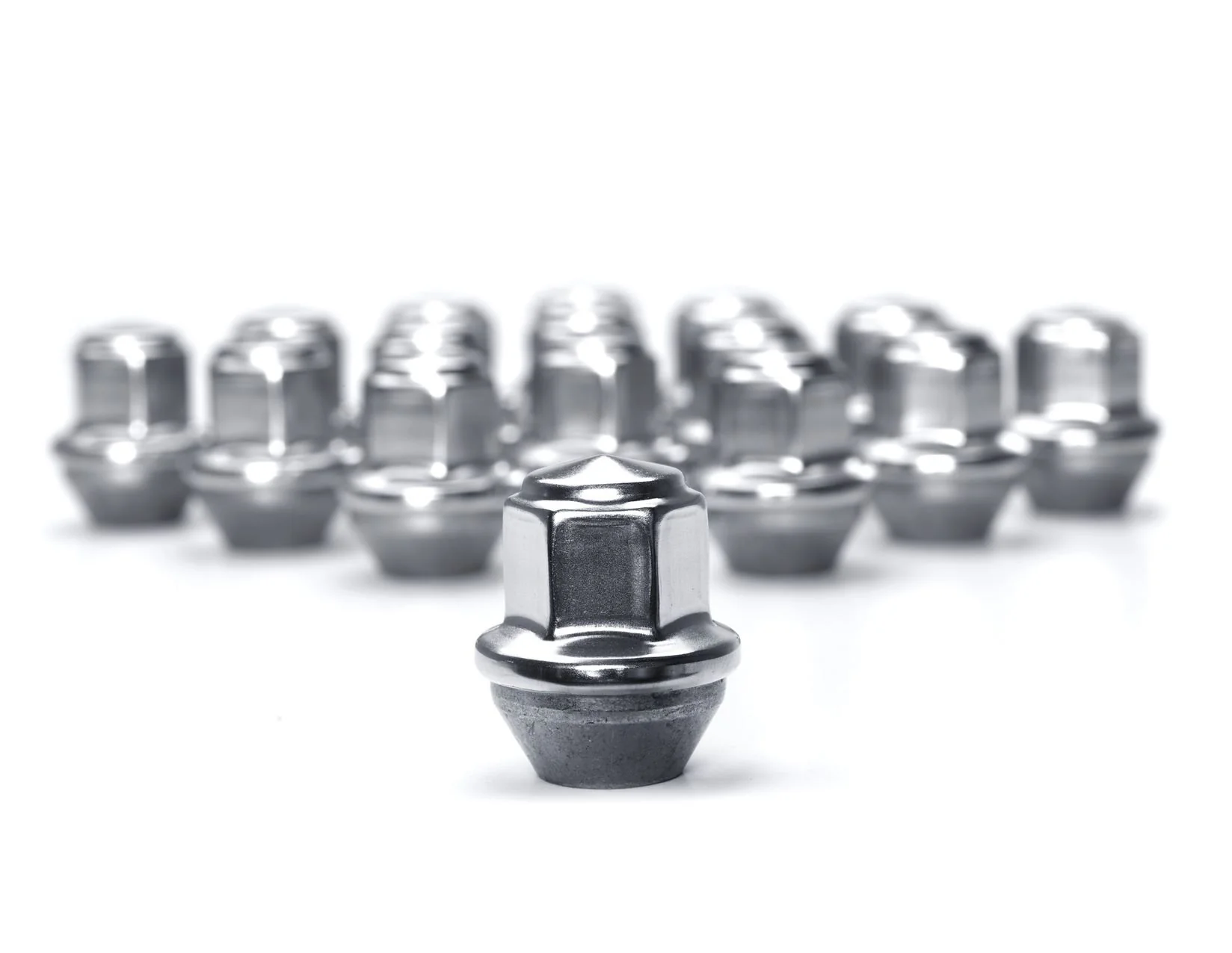 Juego de tornillos para llantas Tamaño de la rosca M12. - Image 5