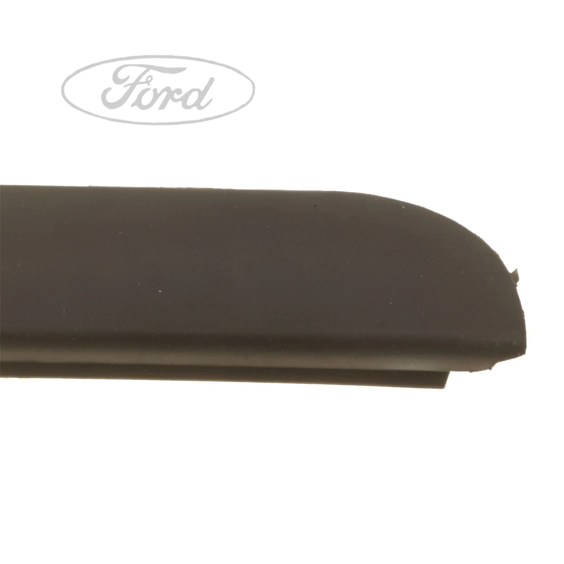 Mondeo 2001-2007 Moldura del Parabrisas Lado Derecho Negra - Image 3