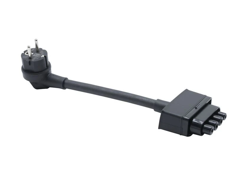 MUSTANGMACHE CONECTOR DOMÉSTICO PARA EUROPA EXCEPTO GBR/IRL/ITA/CHE/DNK/FRA/FIN & NOR.