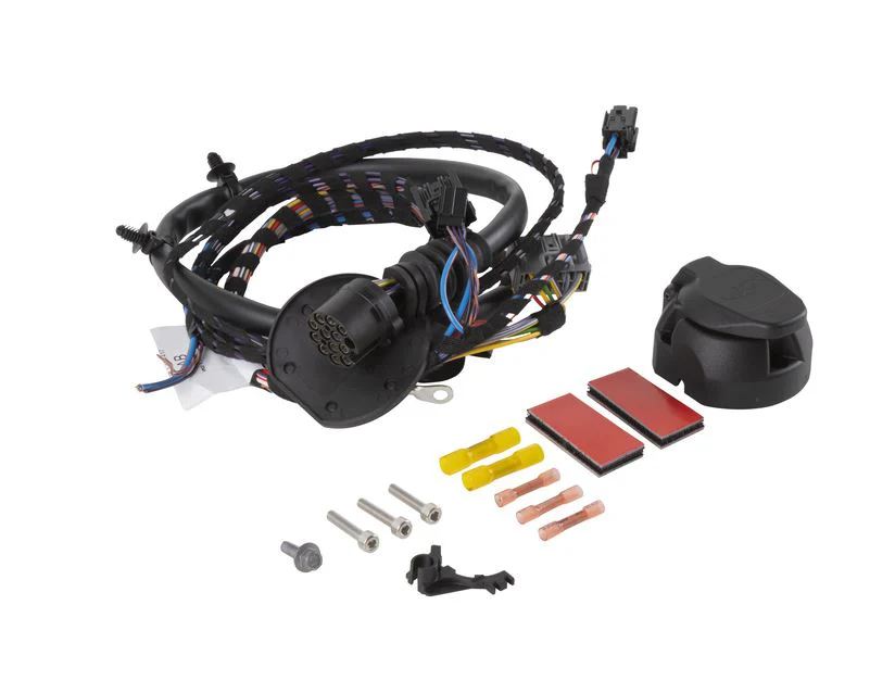 MustangMachE Kit de cables para gancho de remolque conector de 13 pins. - Image 2