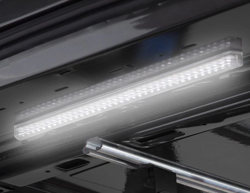 Navco* Luz LED interior para el techo del área de carga. - Image 15