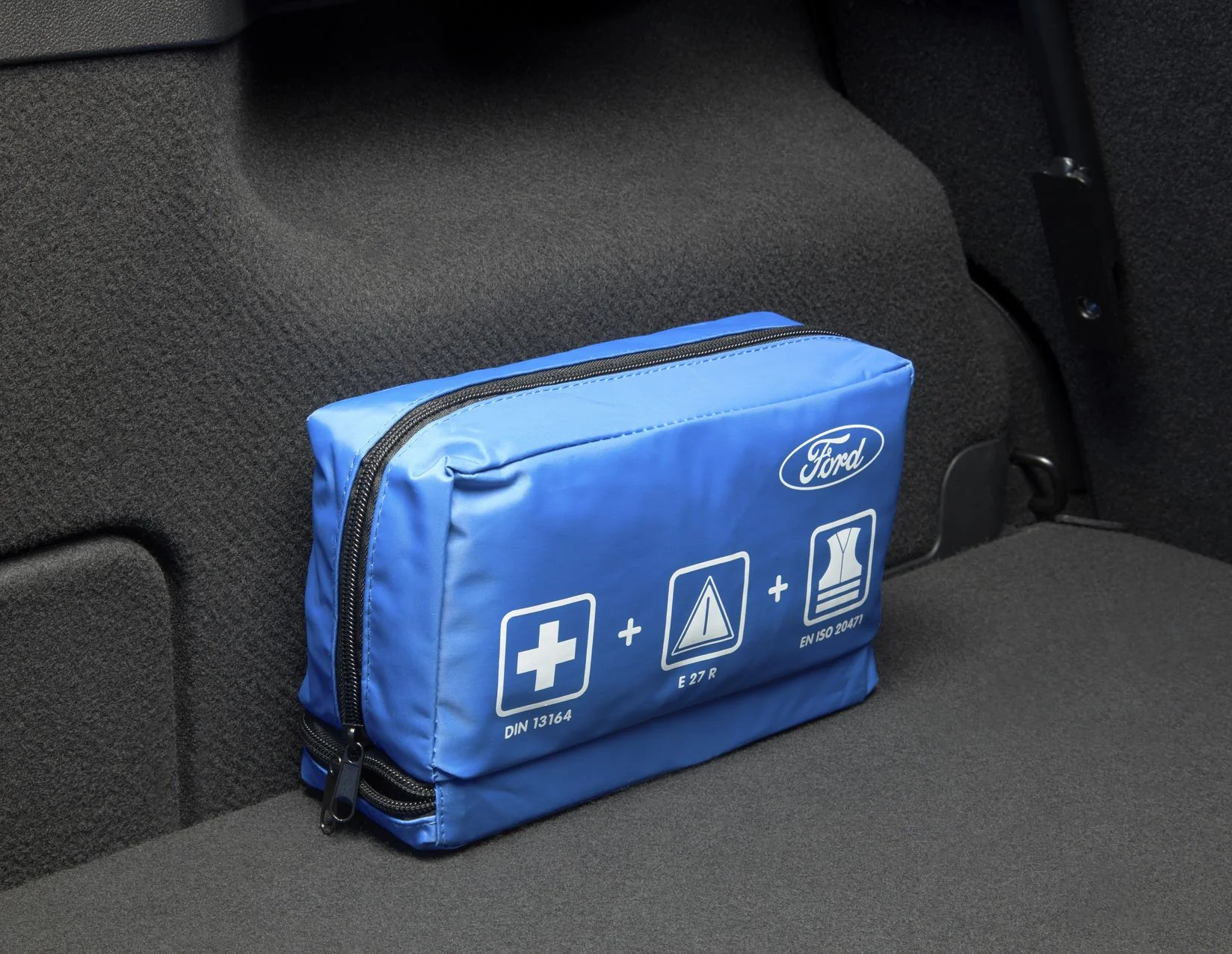 Original Ford BotiquÃn de primeros auxilios con triángulo de emergencia y chaleco de emergencia. - Image 8