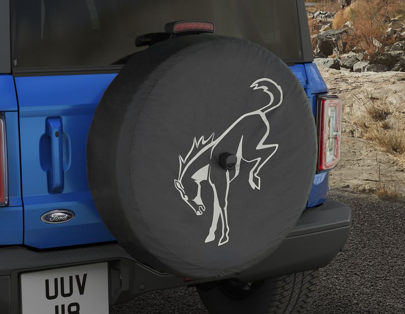 Original Ford Bronco Funda para rueda de repuesto Negra con el logo blanco de Bronco Pony - Image 2