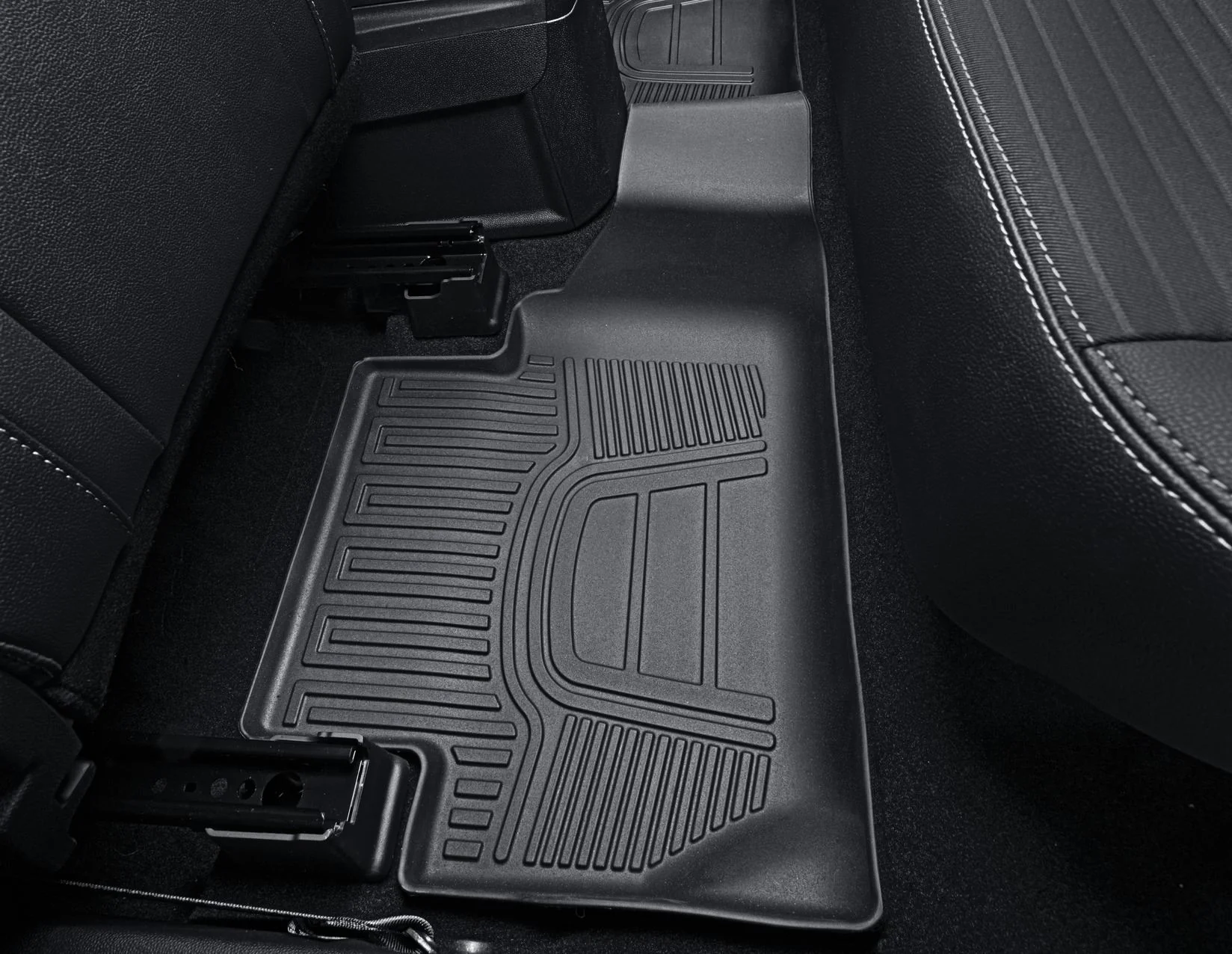 Original Ford Ecosport 2017+ Alfombrillas de goma traseras estilo bandeja negras 2268332