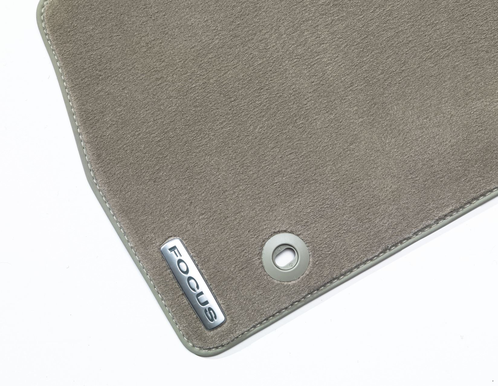 Original Ford Focus 07/2004-12/2010 Alfombrillas de terciopelo delanteras - Image 3