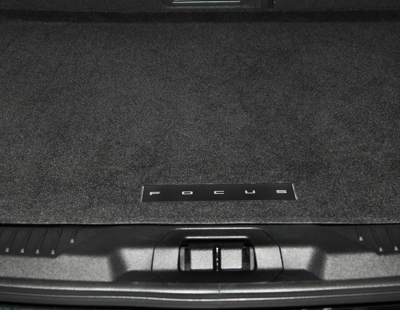 Original Ford Focus Alfombra antideslizante para maletero reversible.