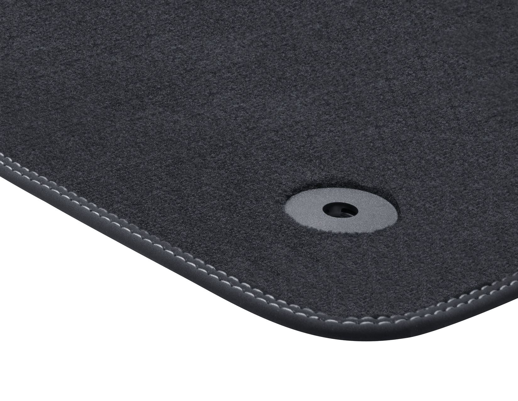 Original Ford Focus desde 04/2018 Alfombrillas de terciopelo delanteras - Image 6