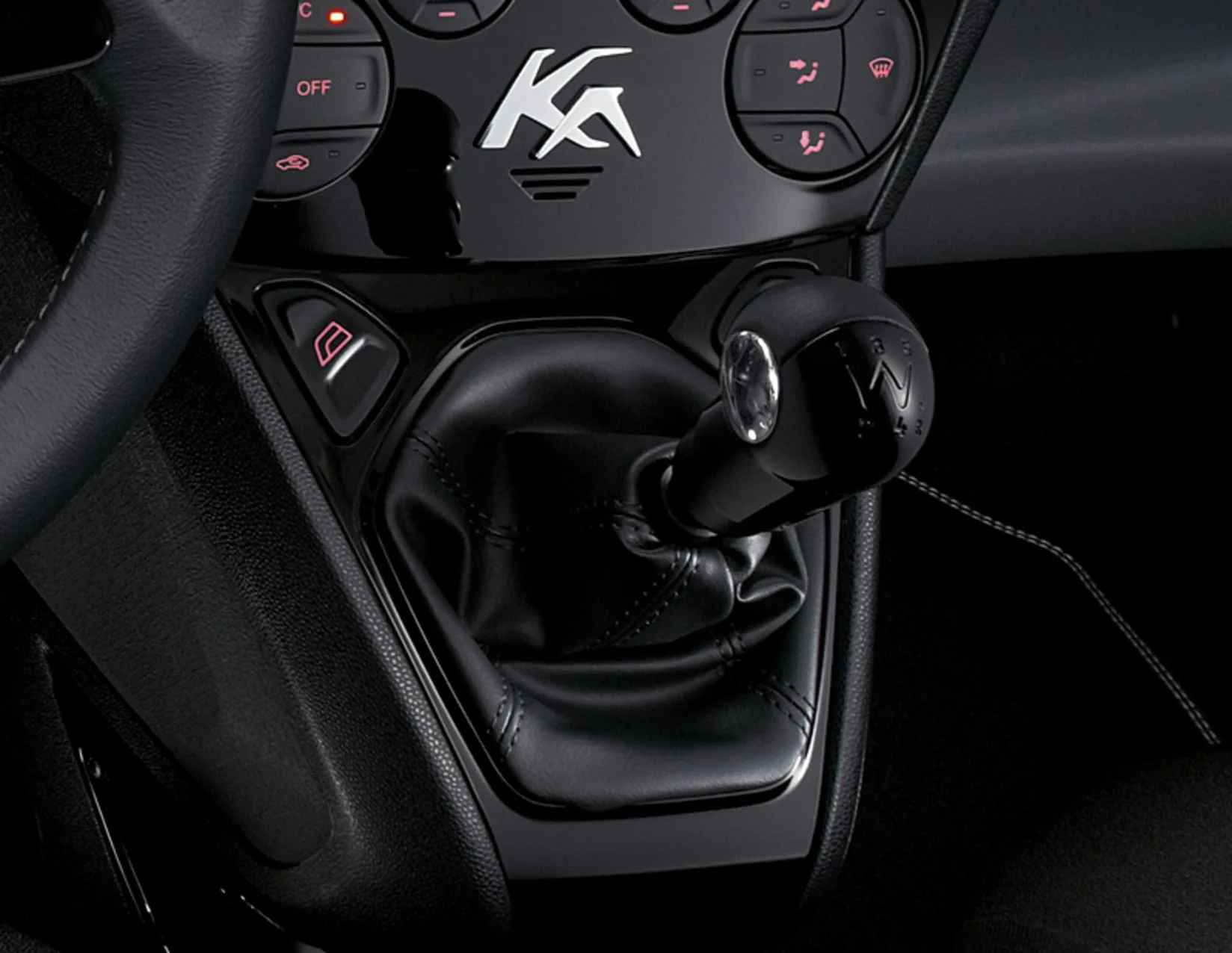 Original Ford Ka Pomo de la palanca de cambios en color negro Piano con inserción en cuero negro.