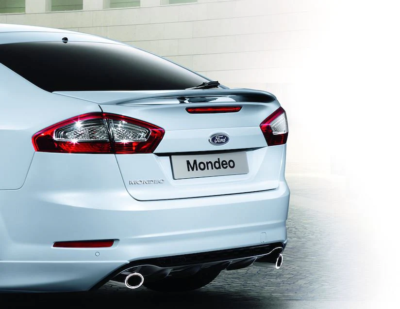 Original Ford Mondeo 09/2010-08/2014 Alerón trasero - Image 2