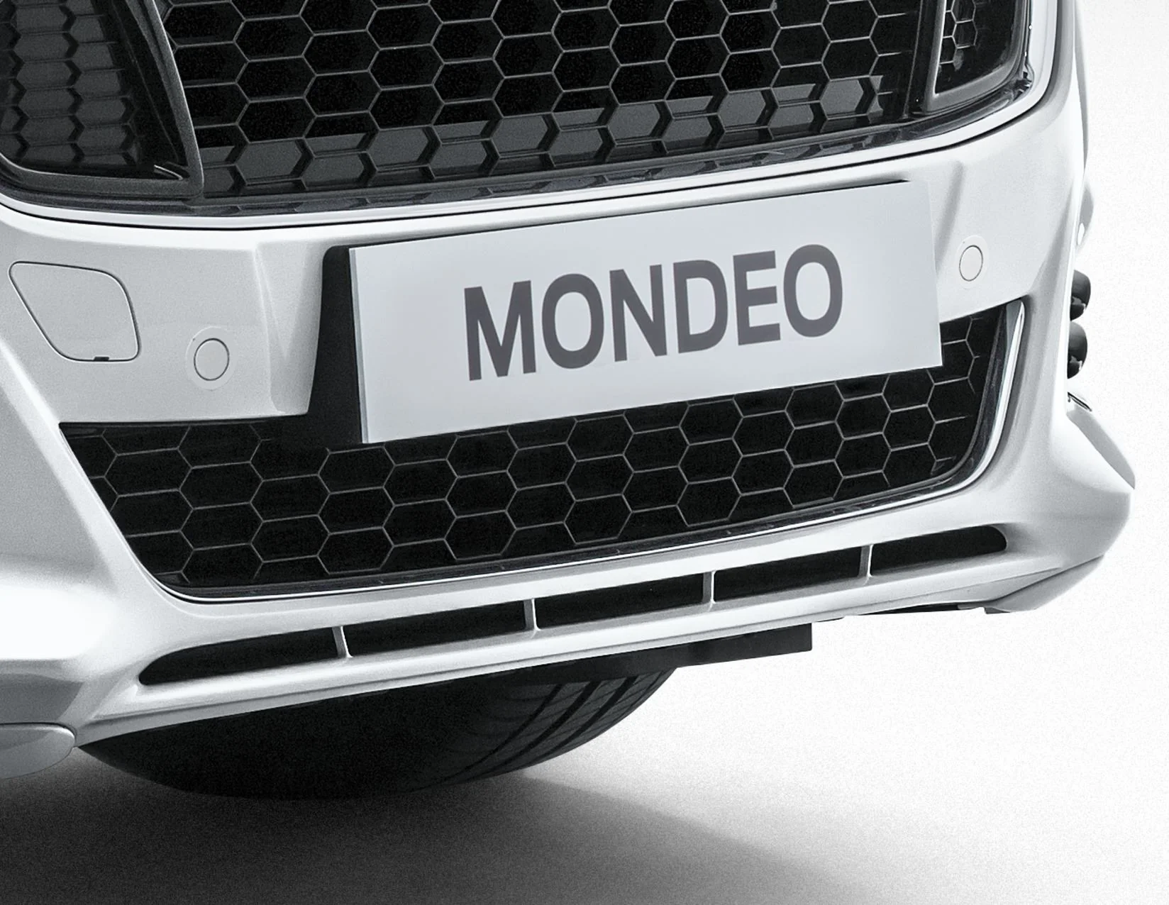 Original Ford Mondeo 09/2014-01/2019 Parrilla delantera para la parte inferior.