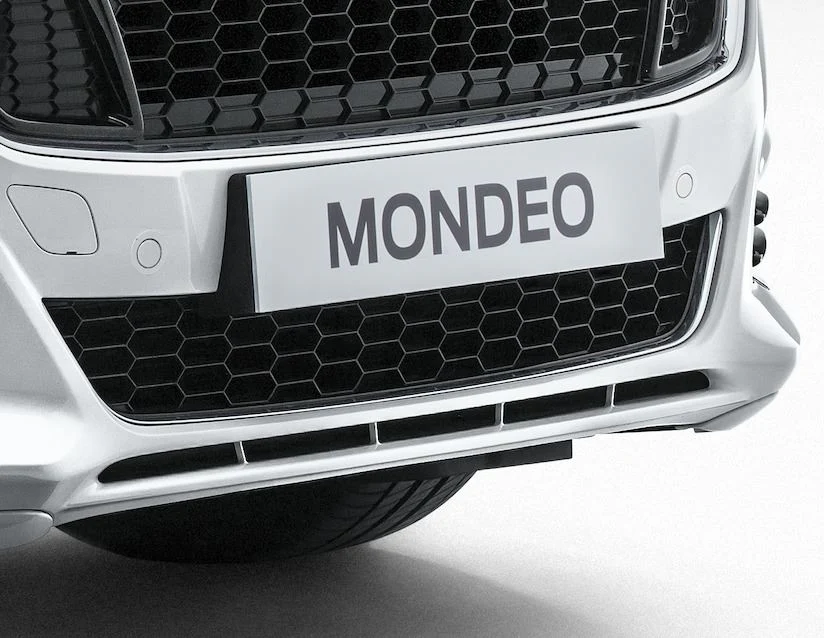 Original Ford Mondeo 09/2014-01/2019 Parrilla delantera para la parte inferior. - Image 2