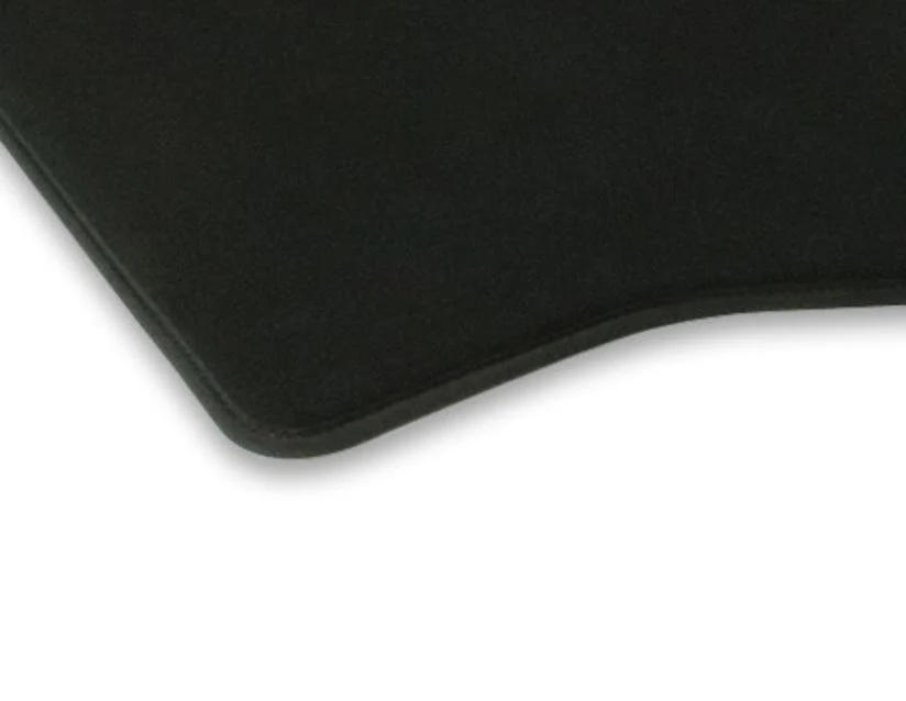 Original Ford Mondeo Alfombra de terciopelo Premium para el maletero en color negro - Image 8