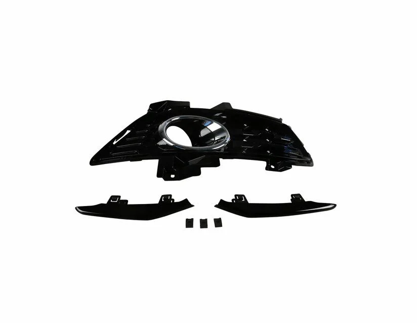Original Ford Mondeo Alojamientos preformados para faros antiniebla para lado derecho - Image 8