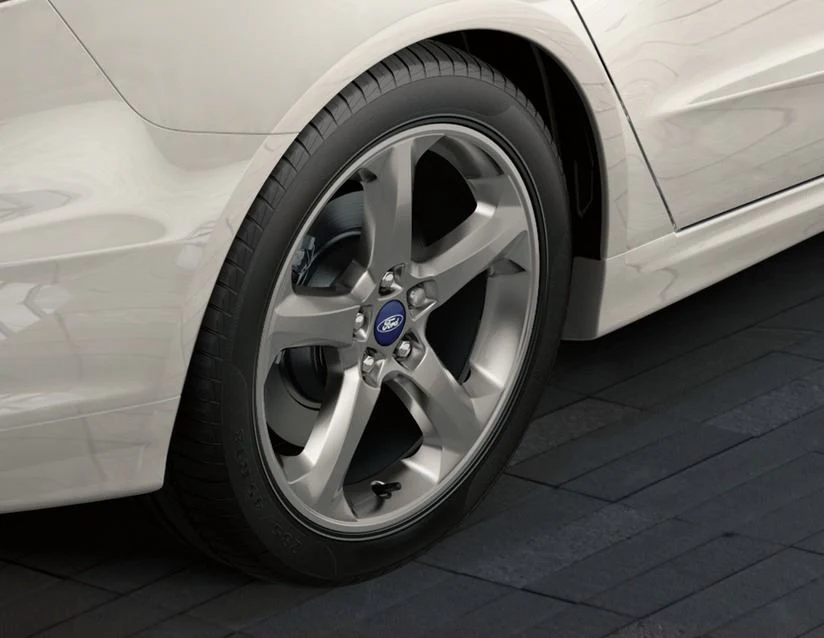 Original Ford Mondeo desde 09/2014 Llantas de aleación 18" diseño de 5 radios - Image 4