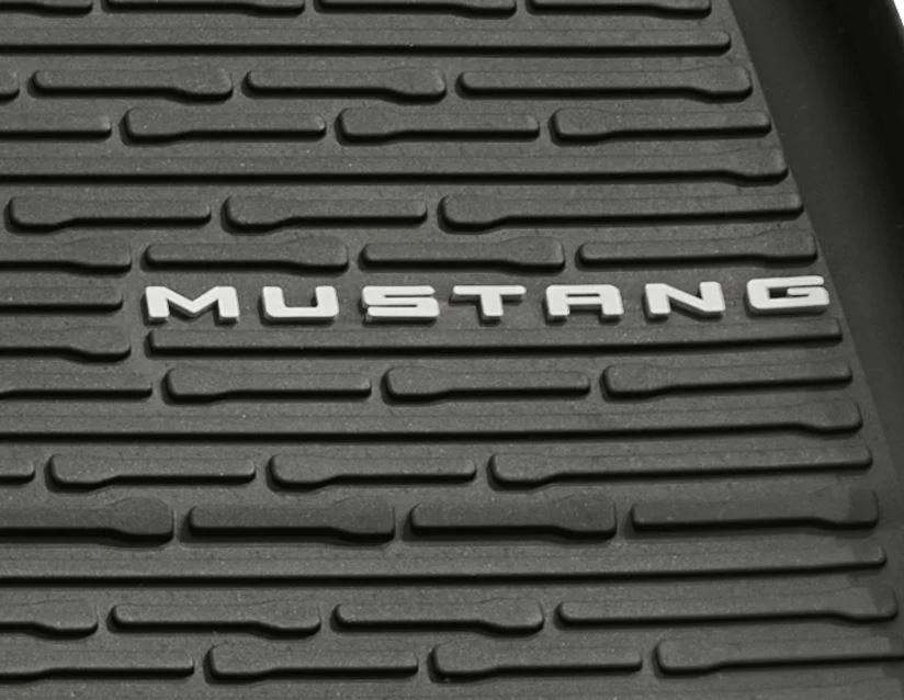 Original Ford Mustang desde 10/2023 Alfombrillas de goma delantera y trasera - Image 14