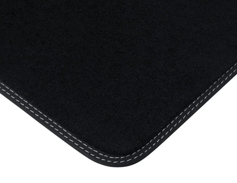 Original Ford Mustang Mach-E Alfombrillas de terciopelo premium traseras - Image 9