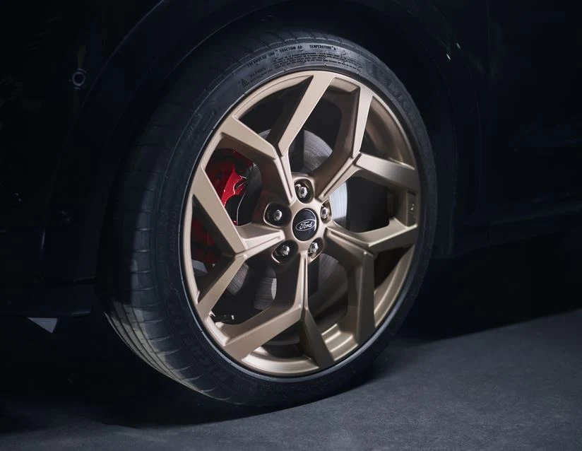 Original Ford Puma desde 10/2019 Llantas de aleación 19" diseño 5 x 2 radios - Image 2