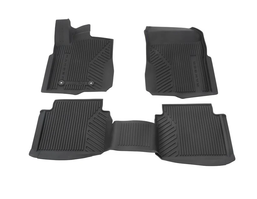 Kit de alfombrillas de goma delanteras y traseras Ranger automática 2022+ negro excepto Raptor y Platinum - Image 11