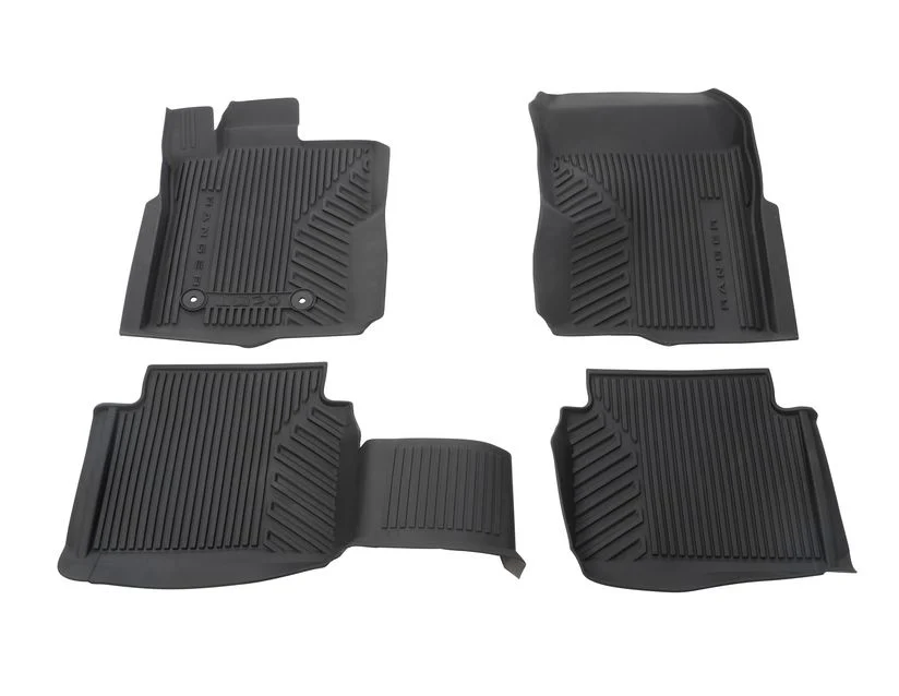 Kit de alfombrillas de goma delanteras y traseras Ranger manual 2022+ negro excepto Raptor y Platinum - Image 2