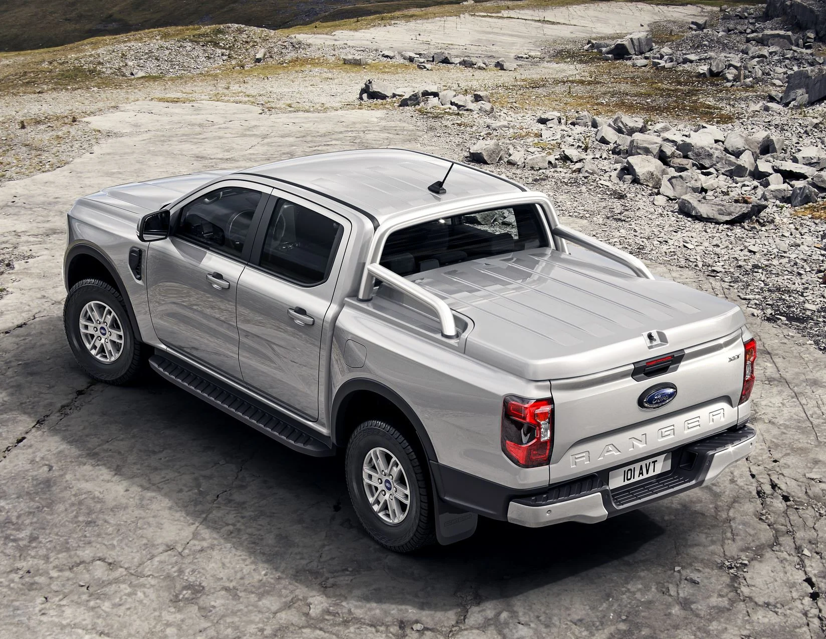 Original Ford Ranger desde 06/2022 Funda de maletero rígida Moondust Silver - Image 6