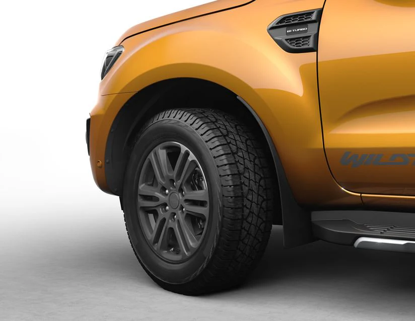 Original Ford Ranger Llantas de aleación 18" diseño de 6 x 2 radios - Image 4