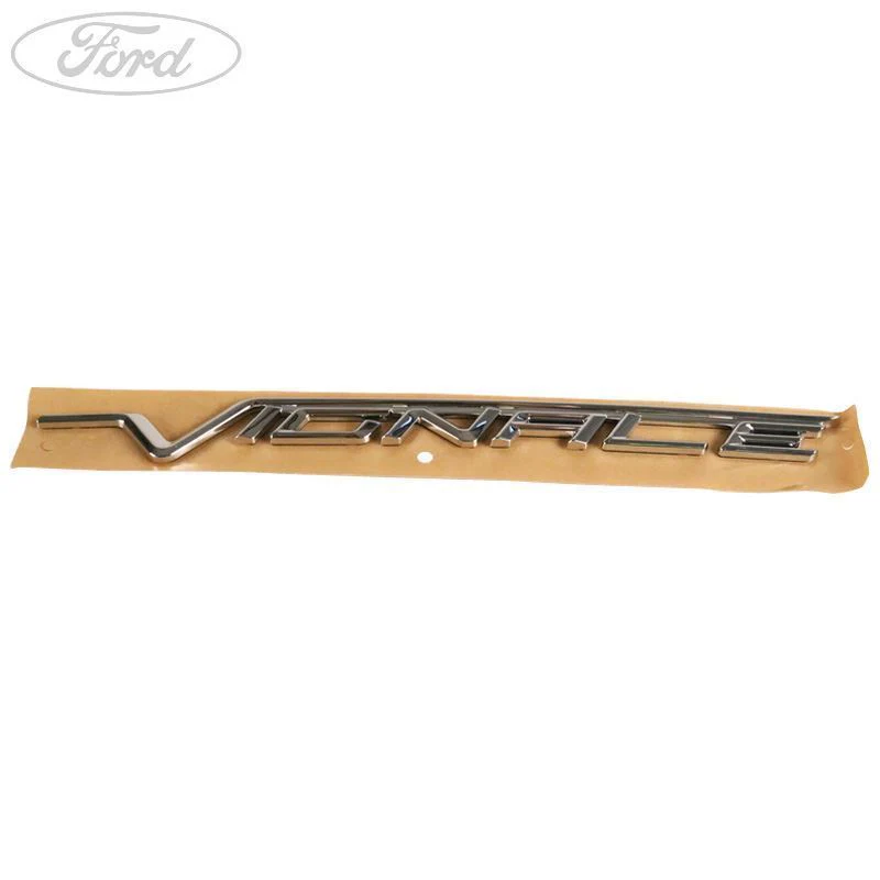 Placa con emblema Vignale cromado del portón trasero original para Ford Kuga 2016-2052734 - Image 2