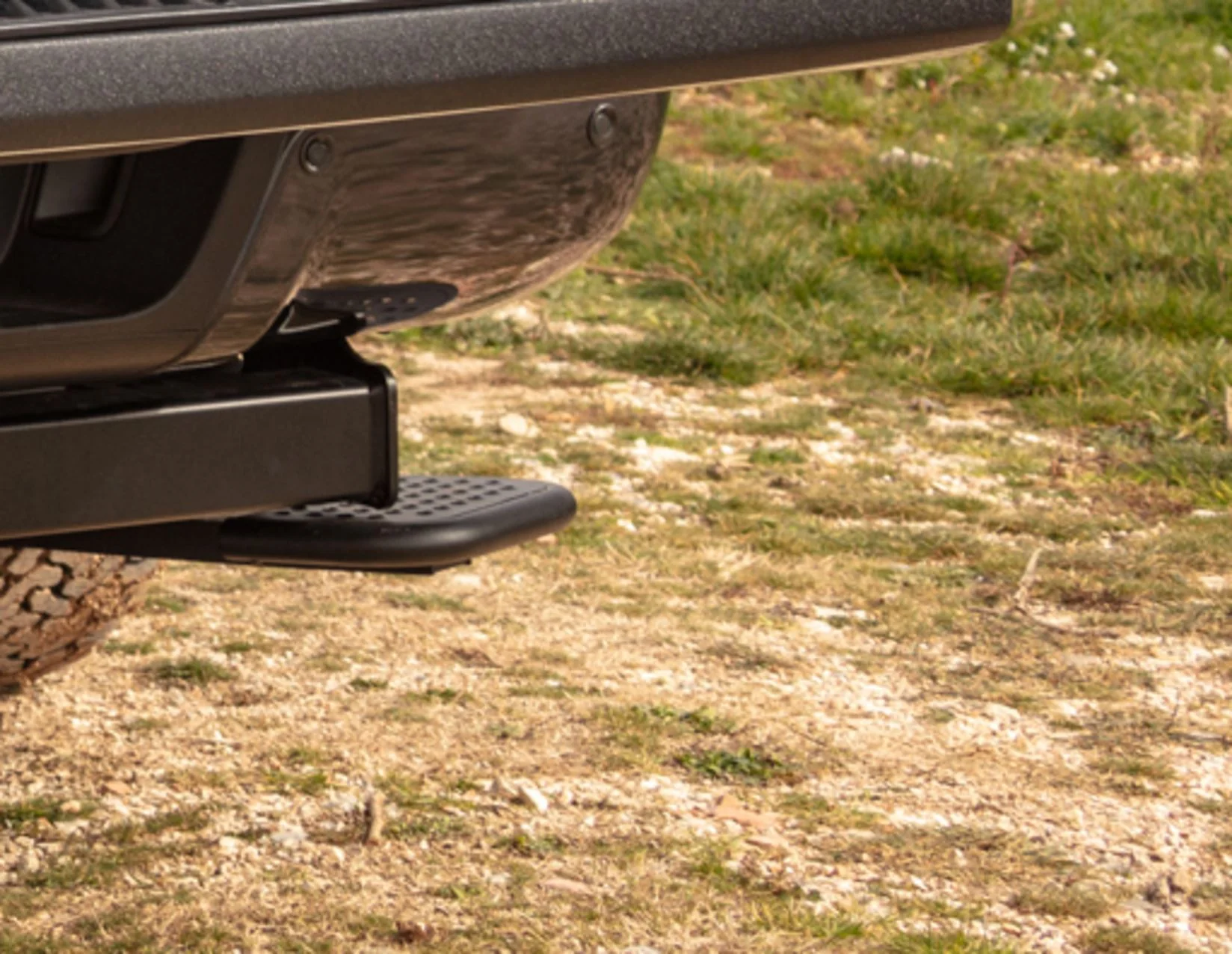 Ranger 01/2012-06/2022 Pickup Attitude* Escalón plegable trasero. - Image 5