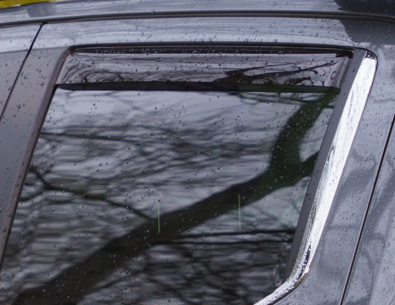 Ranger ClimAir®* Deflector de aire para ventanillas de puertas traseras,negro - Image 3