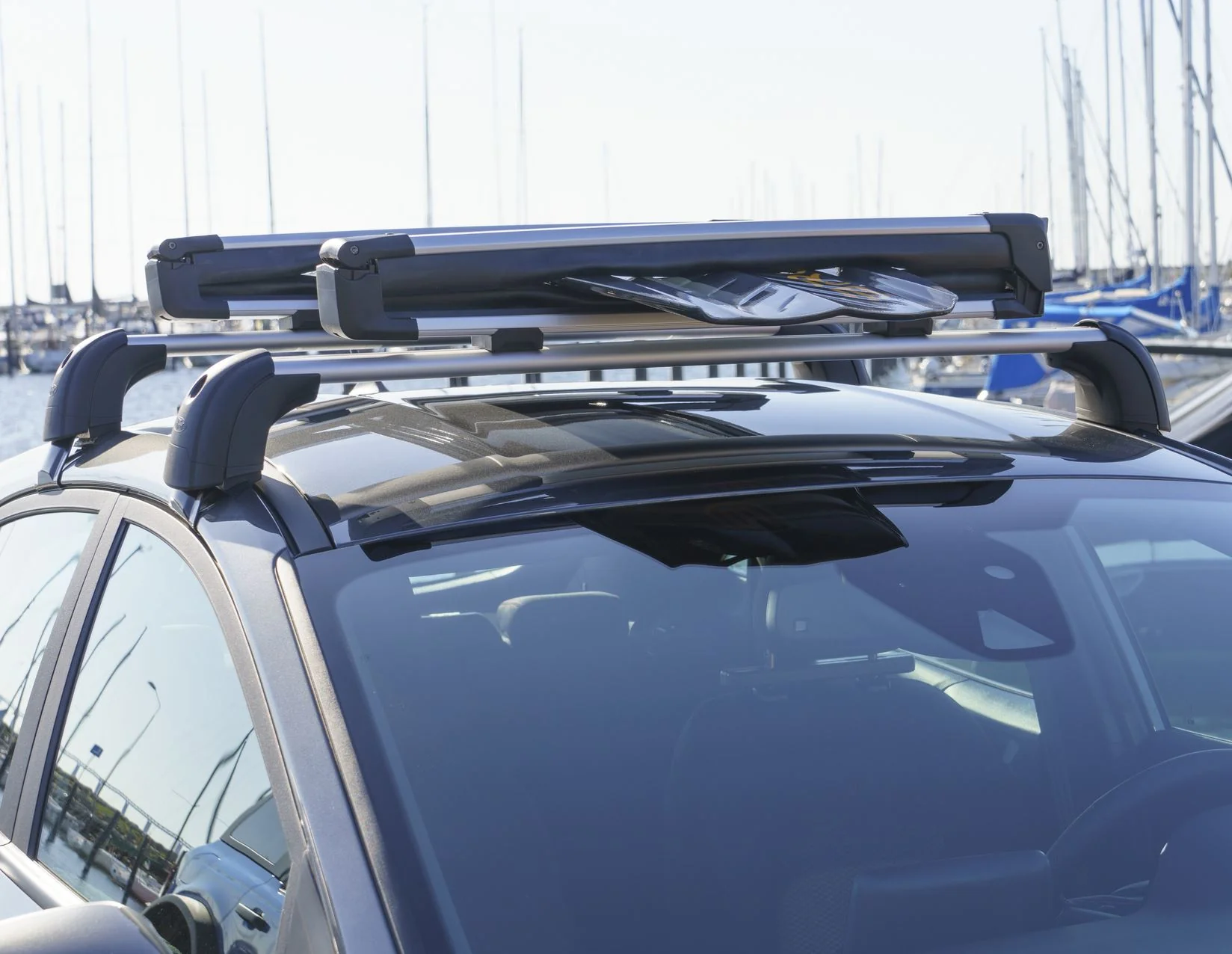 Thule®* Accesorio portaesquís para techo SnowPack 7326. - Image 8