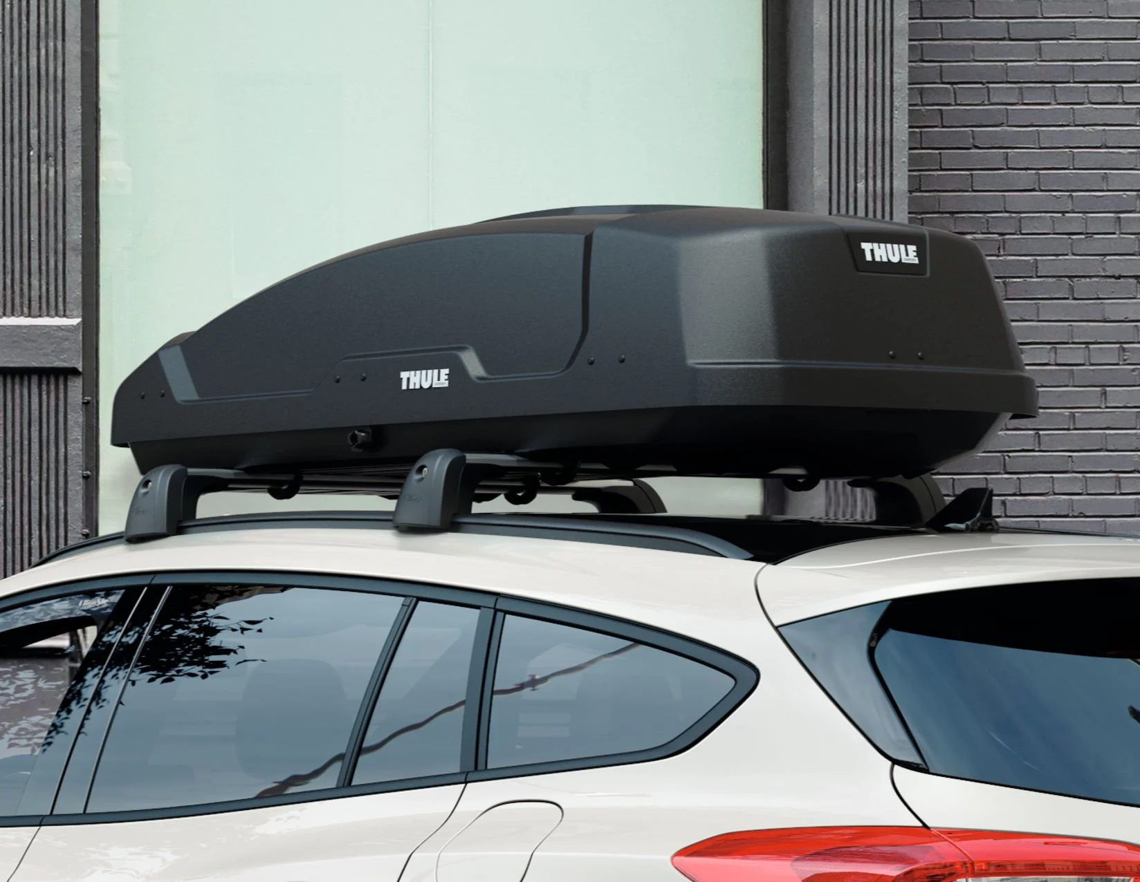 Original Thule Force XT M Black Aeroskin 2430265 - Image 8