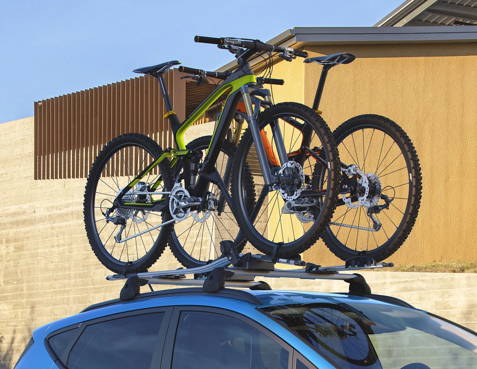 Thule®* Portabicicletas para techo Expert 298. - Image 12