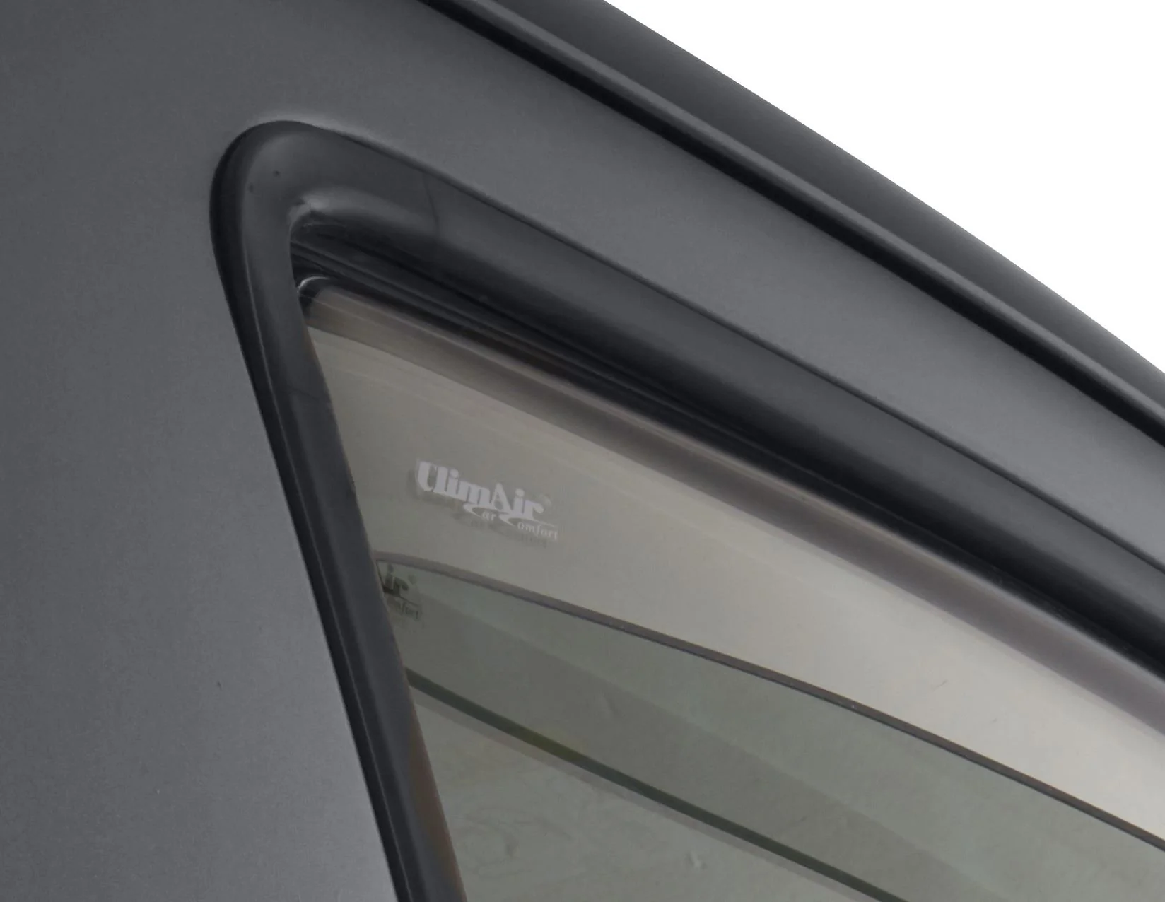 Transit Custom & Tourneo Custom ClimAir®* Deflector de aire para ventanillas delanteras, transparentes. - Image 3